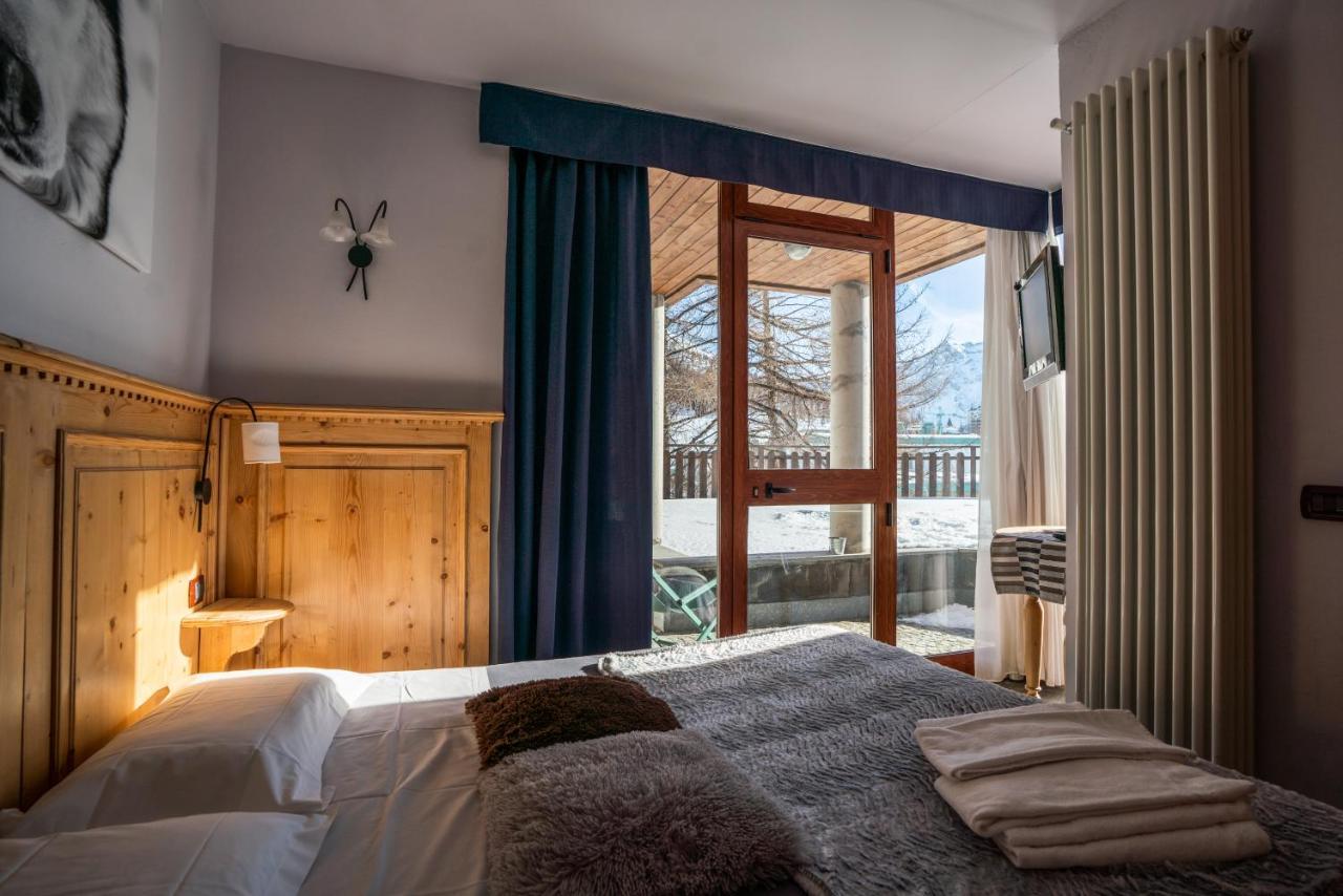 Chalet Weal Lejlighedshotel Colle Colle Sestriere Eksteriør billede