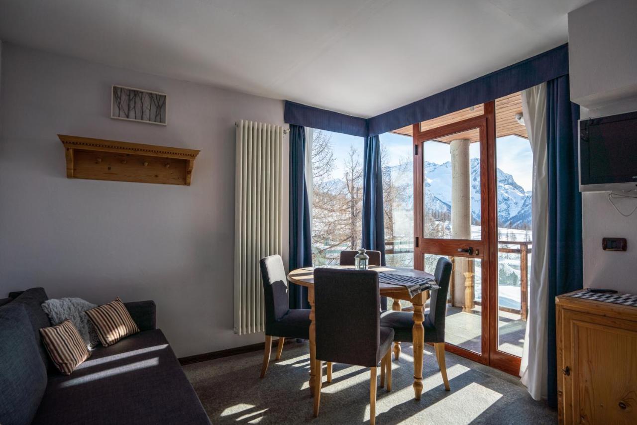 Chalet Weal Lejlighedshotel Colle Colle Sestriere Eksteriør billede